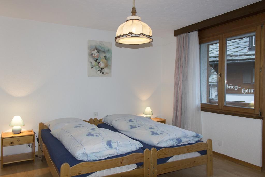 Apartment Etzel サース フェー 部屋 写真